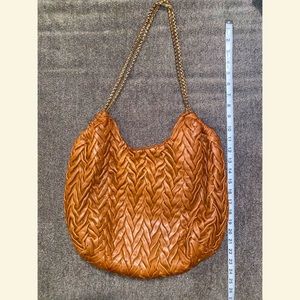 GENUINE ELIE TAHARI 100% LEATHER TOTE